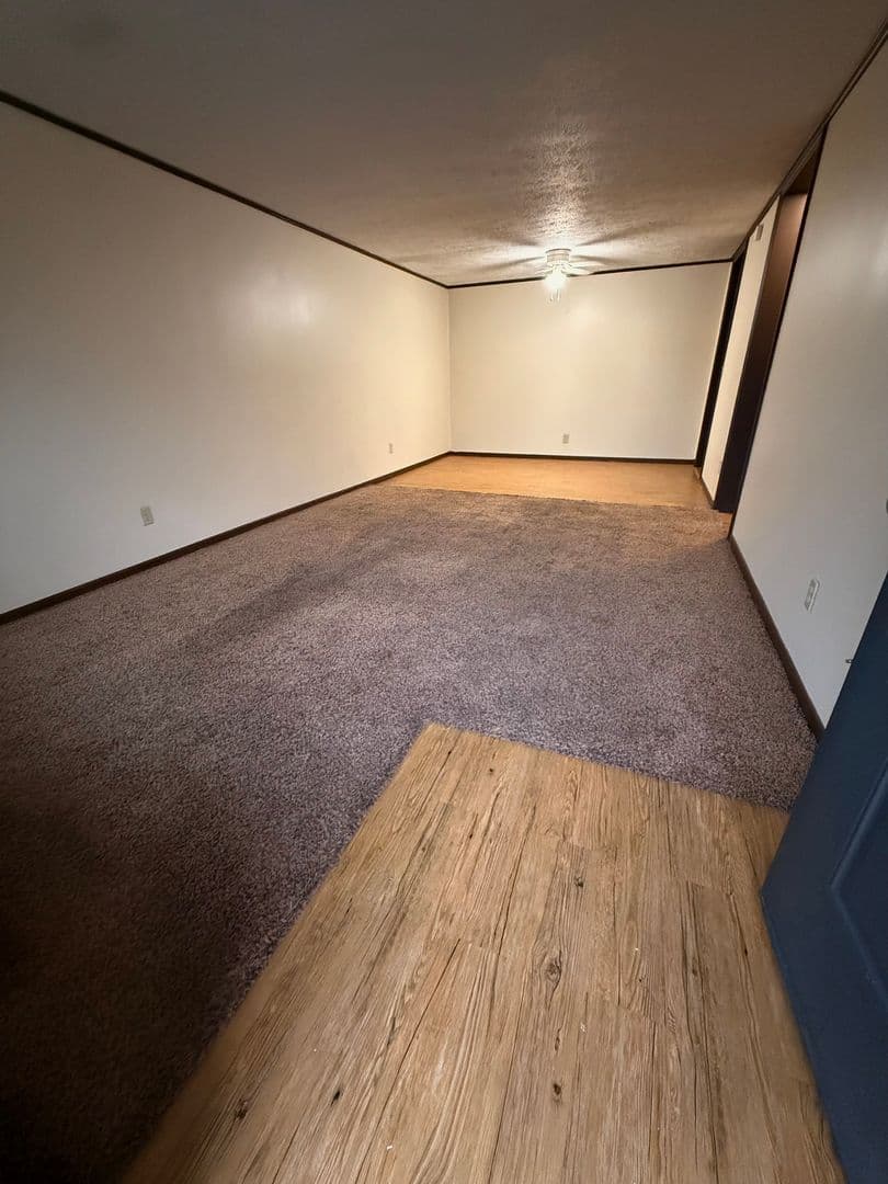 Belpre Apartment: 1604 Hill Street