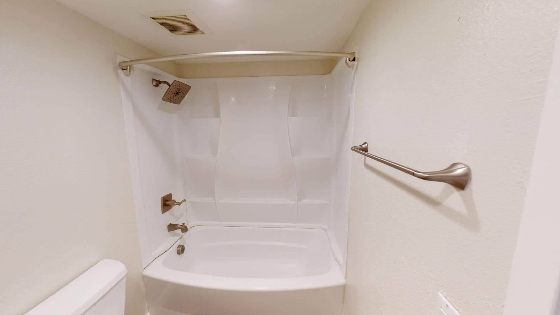 Phoenix Apartment: 1601 W Missouri Avenue