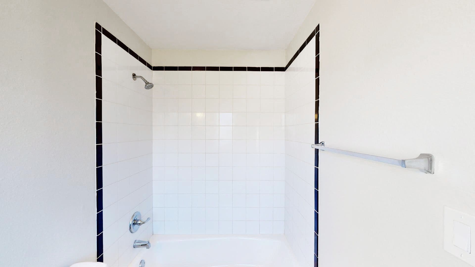 Phoenix Apartment: 1716 E Ocotillo Road