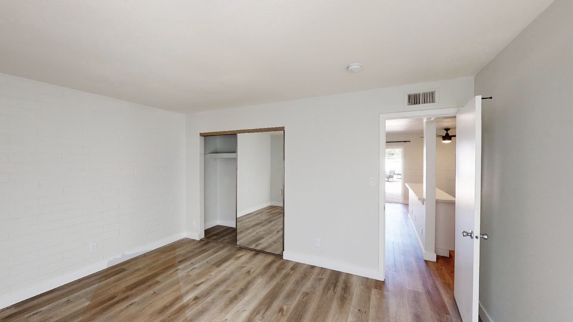 Phoenix Apartment: 1716 E Ocotillo Road