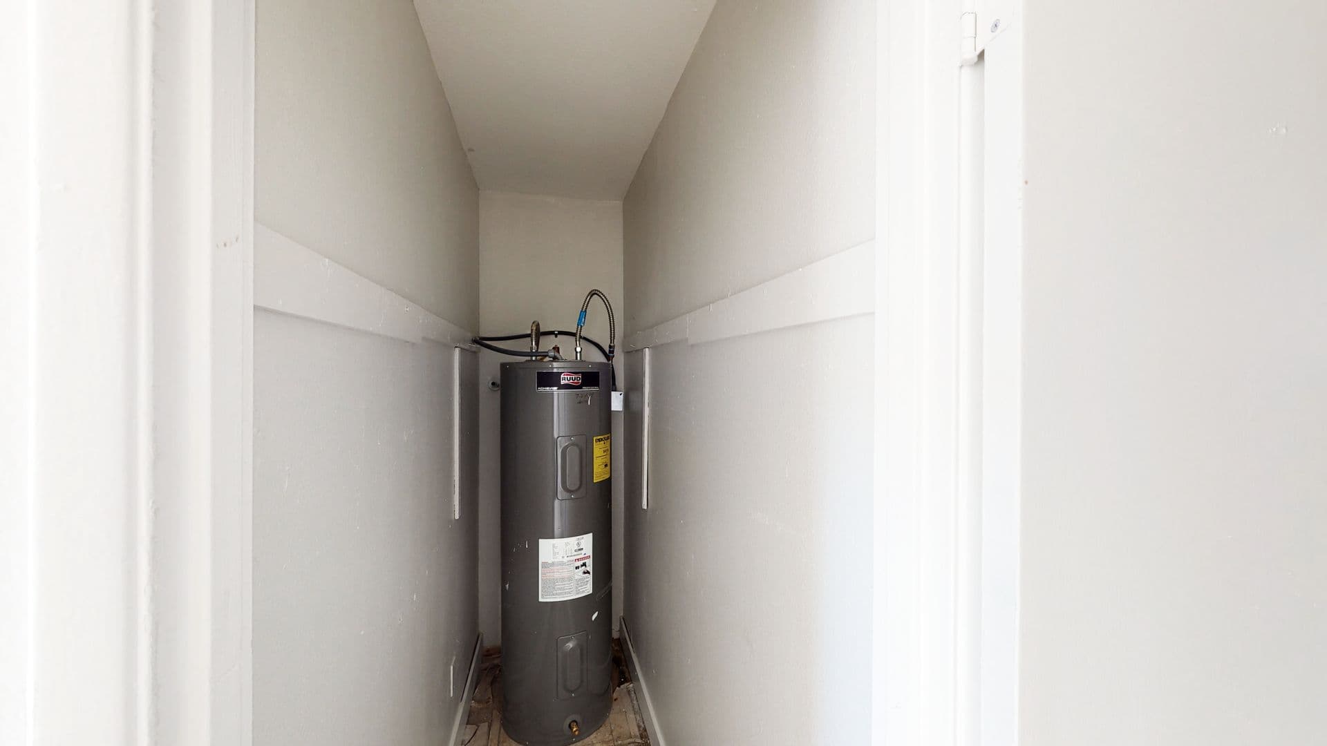 Phoenix Apartment: 1712 E Ocotillo Road