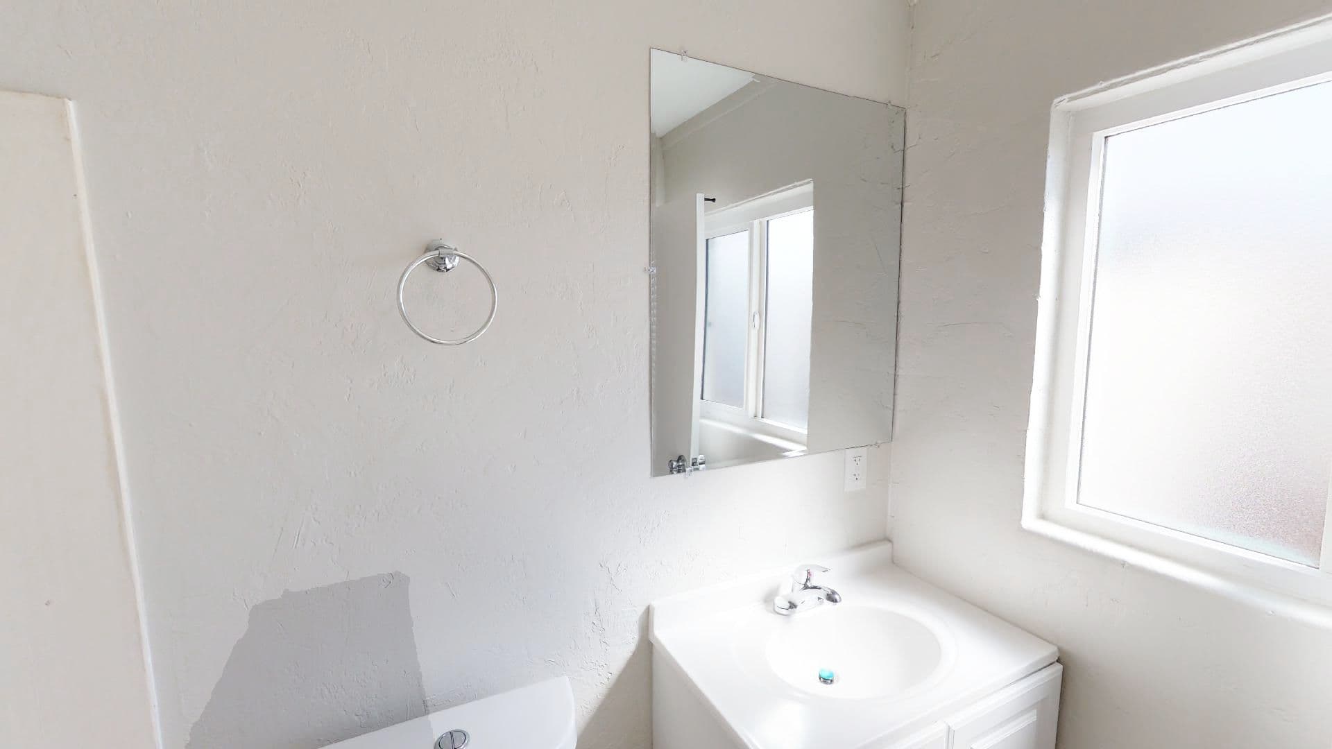Phoenix Apartment: 1716 E Ocotillo Road