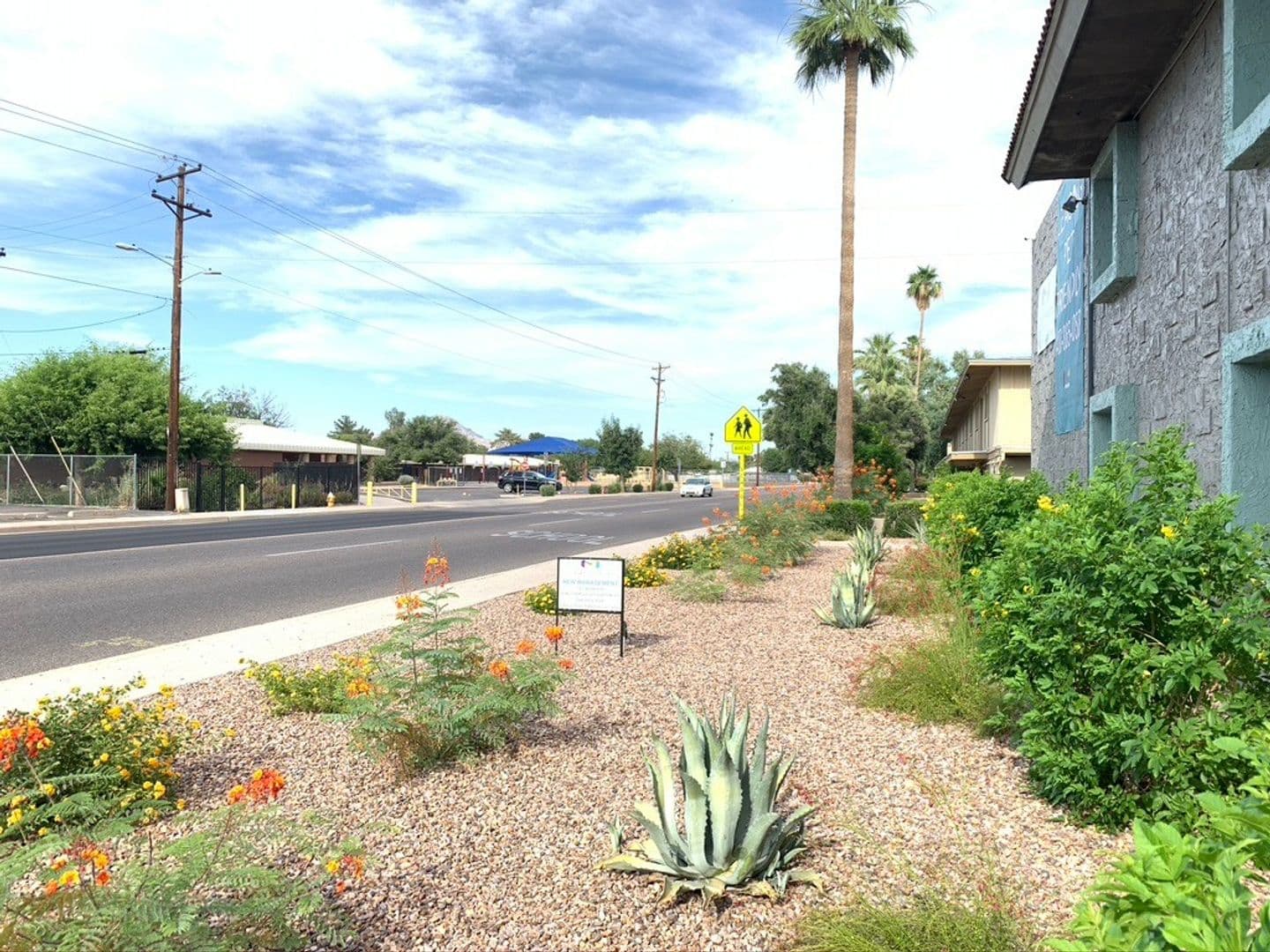 Phoenix Apartment: 1601 W Missouri Avenue
