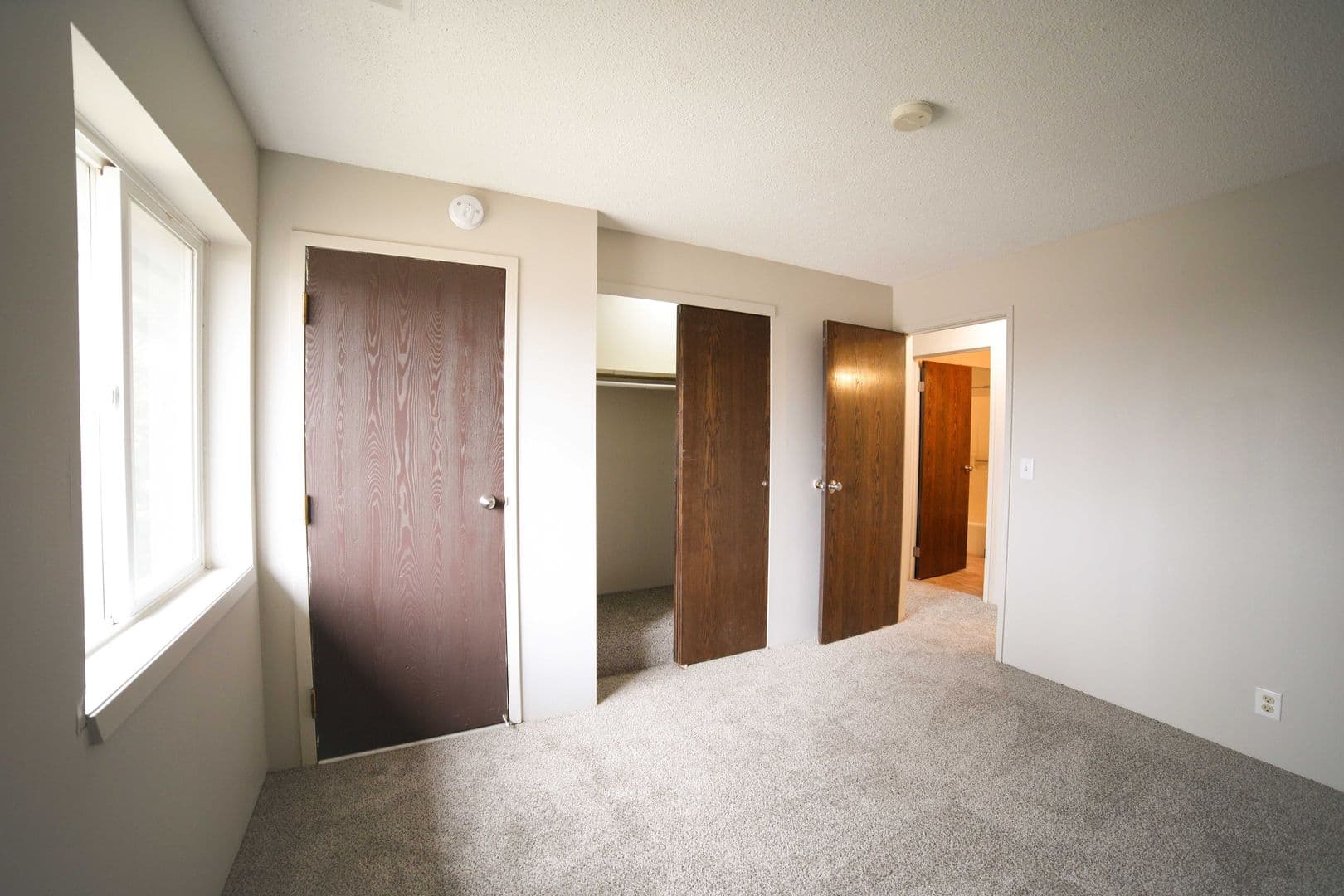 Grand Island Apartment: 3033 W Capital Ave