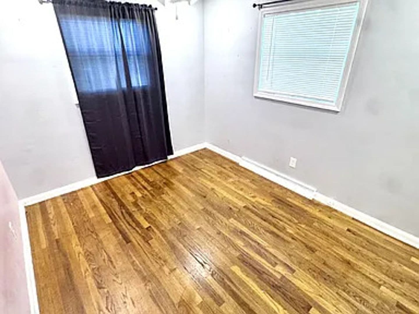Saginaw House: 2620 Duane Dr