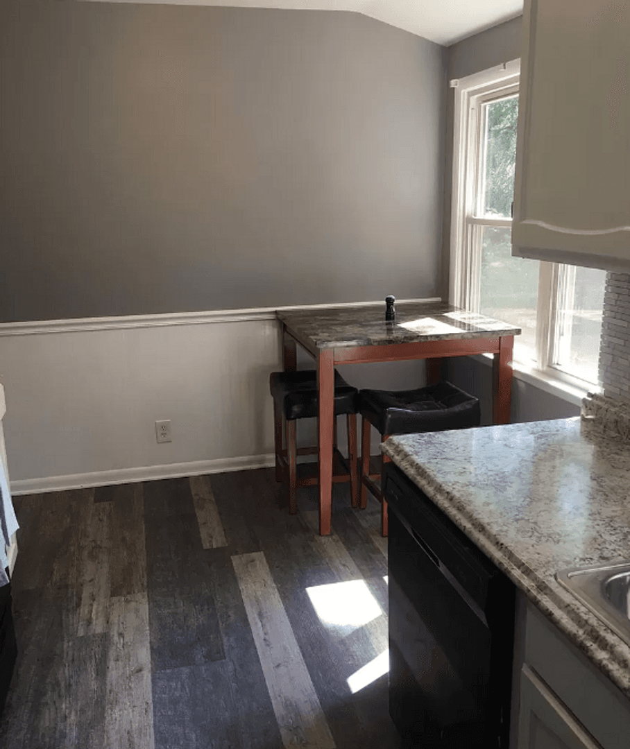 East Lansing House: 551 John R