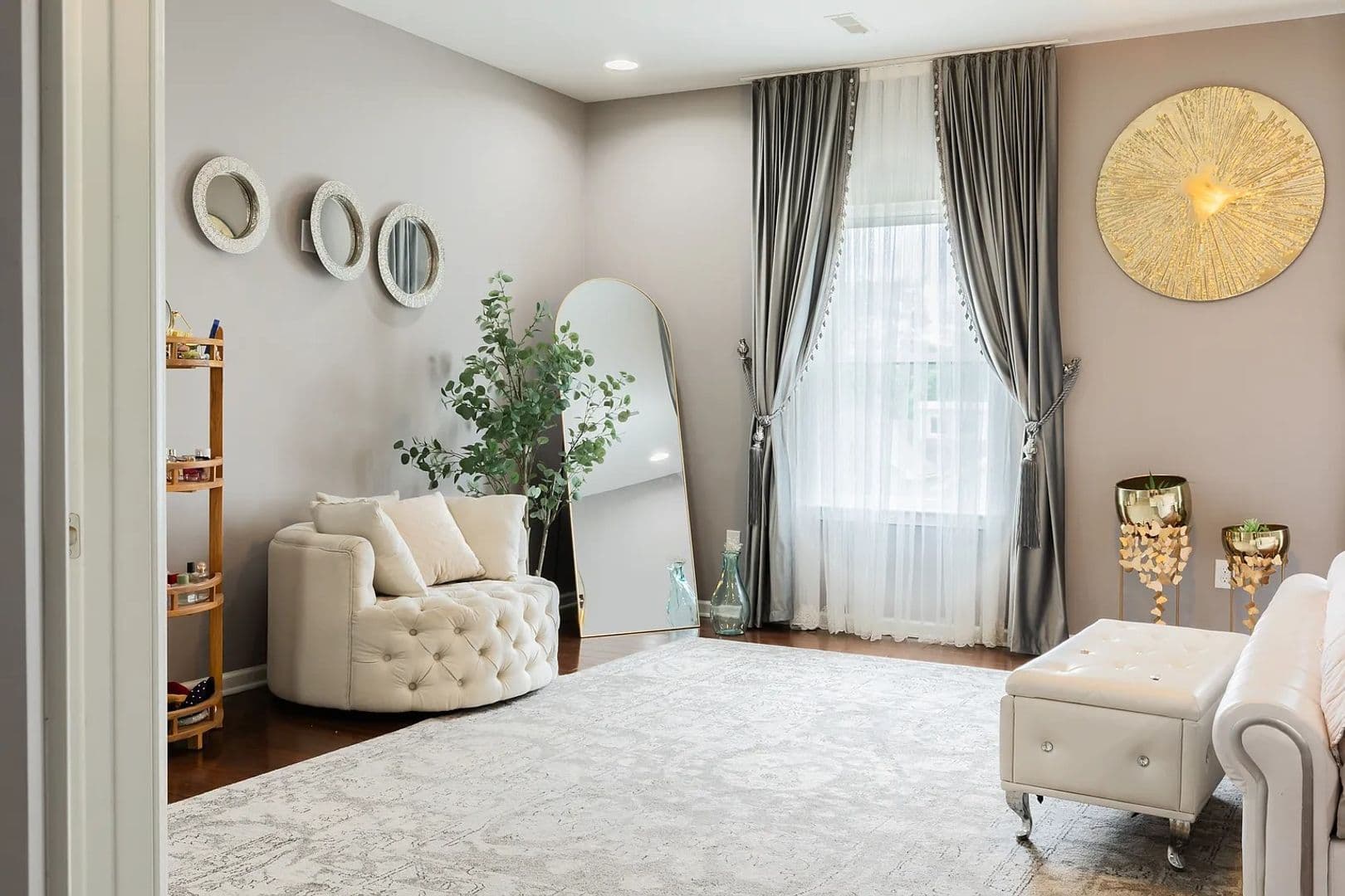East Lansing House: 935 Whittier