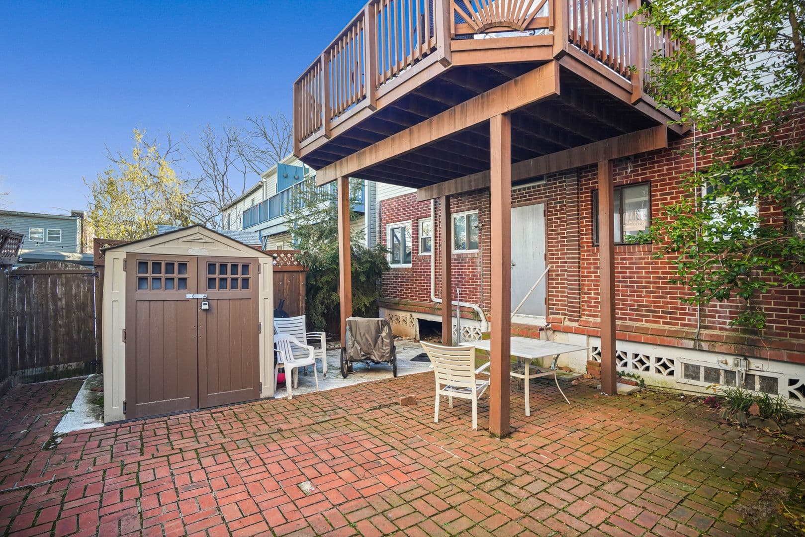 Washington Apartment: 1904 Constitution Ave NE  - Unit 3