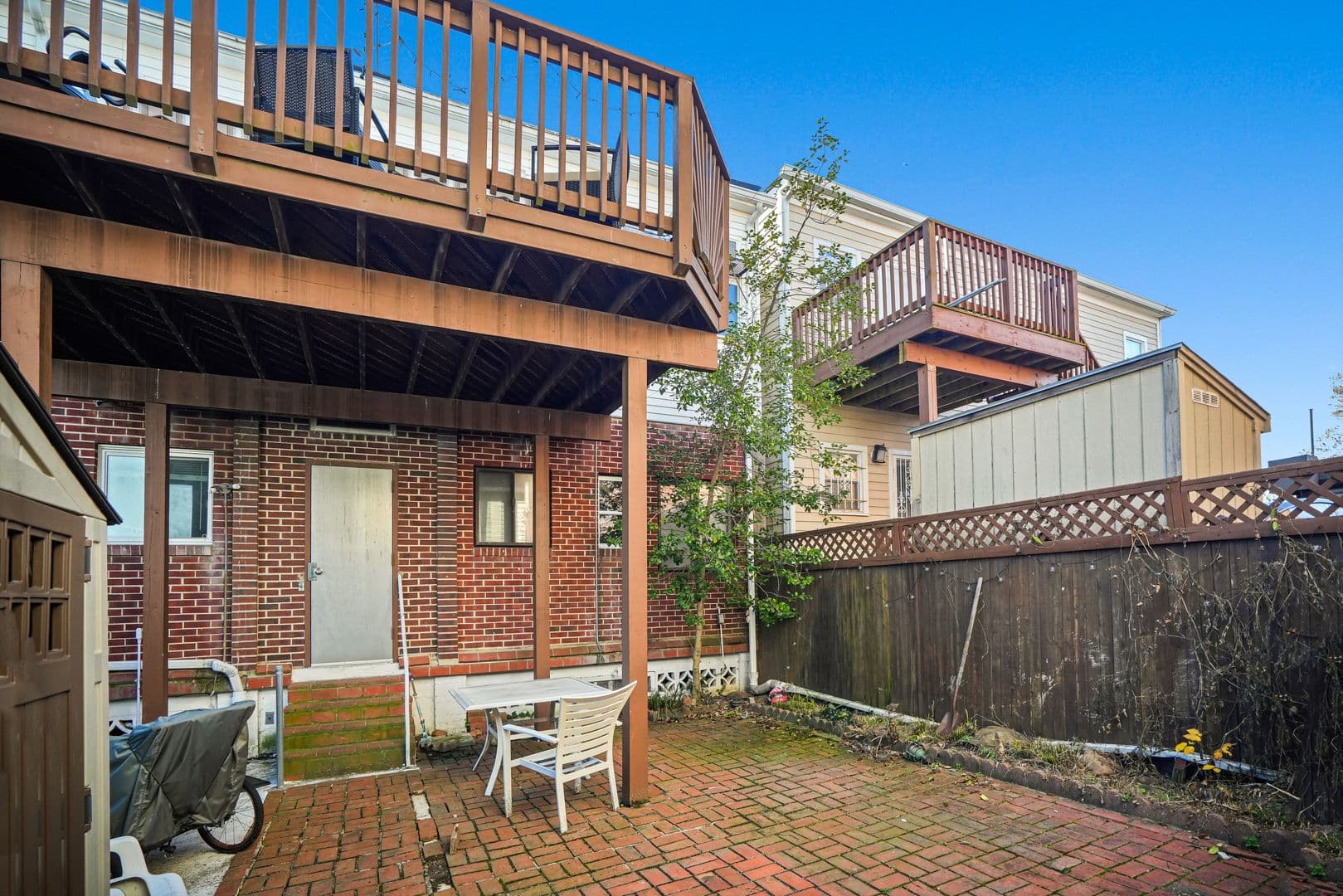 Washington Apartment: 1904 Constitution Ave NE  - Unit 3