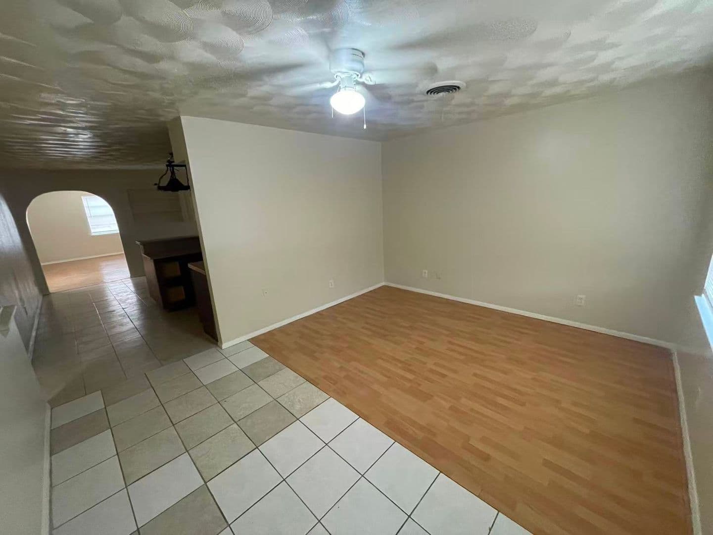 Mesquite House: 616 W Grubb Dr.