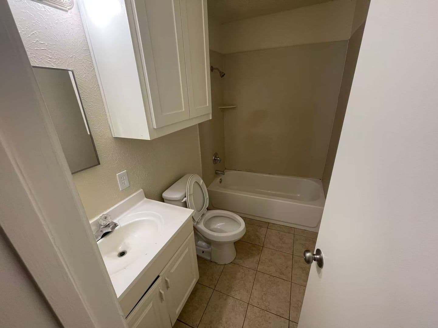 Garland House: 1429 Whippoorwill Drive