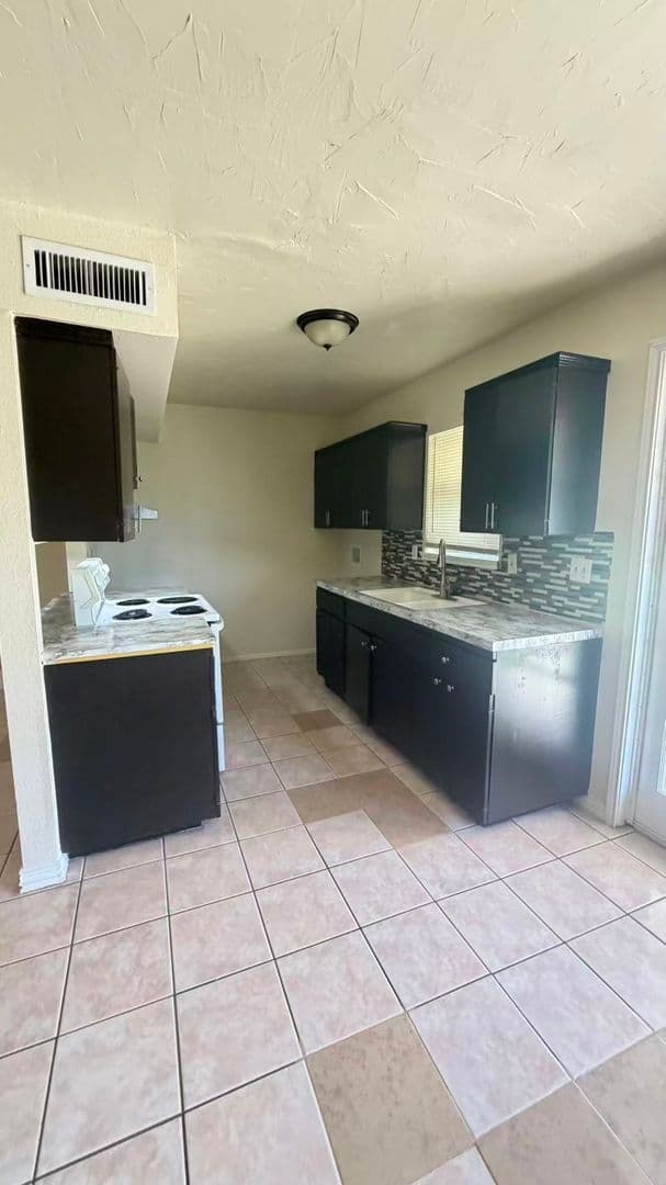 Plano House: 3324 Tarkio Road