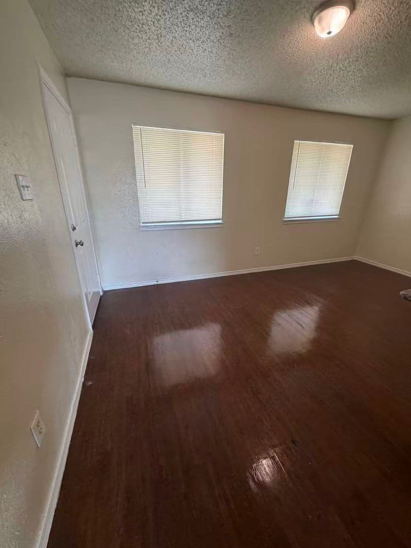 Garland House: 1429 Whippoorwill Drive