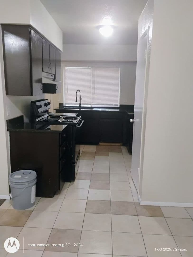 Garland House: 806 Northshore Dr