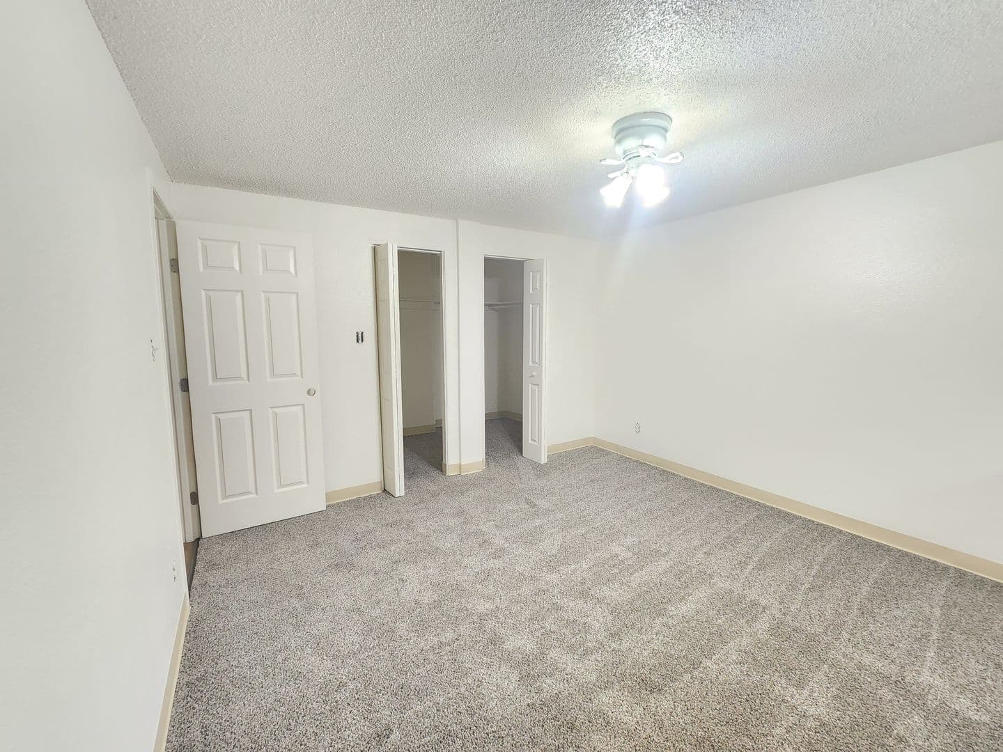 Denver Apartment: 5100 W. 8th Ave