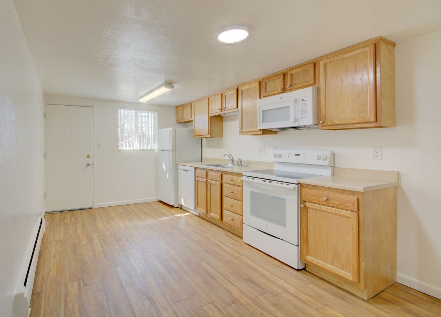 Lakewood Apartment: 375 S. Depew St.