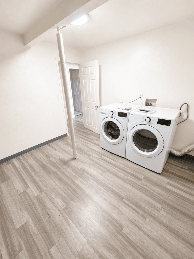Denver Apartment: Arizona Apartments