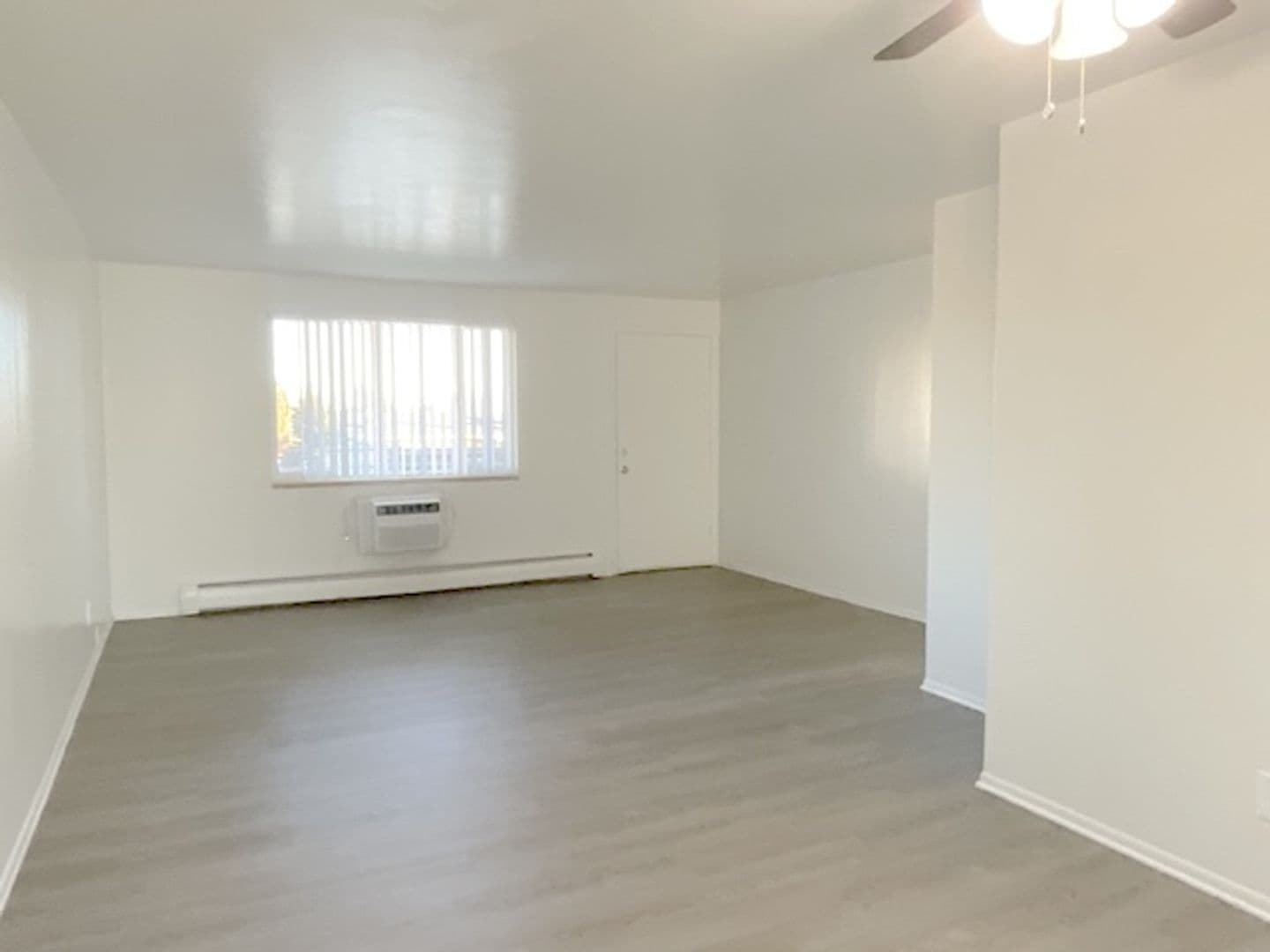 Lakewood Apartment: 375 S. Depew St.