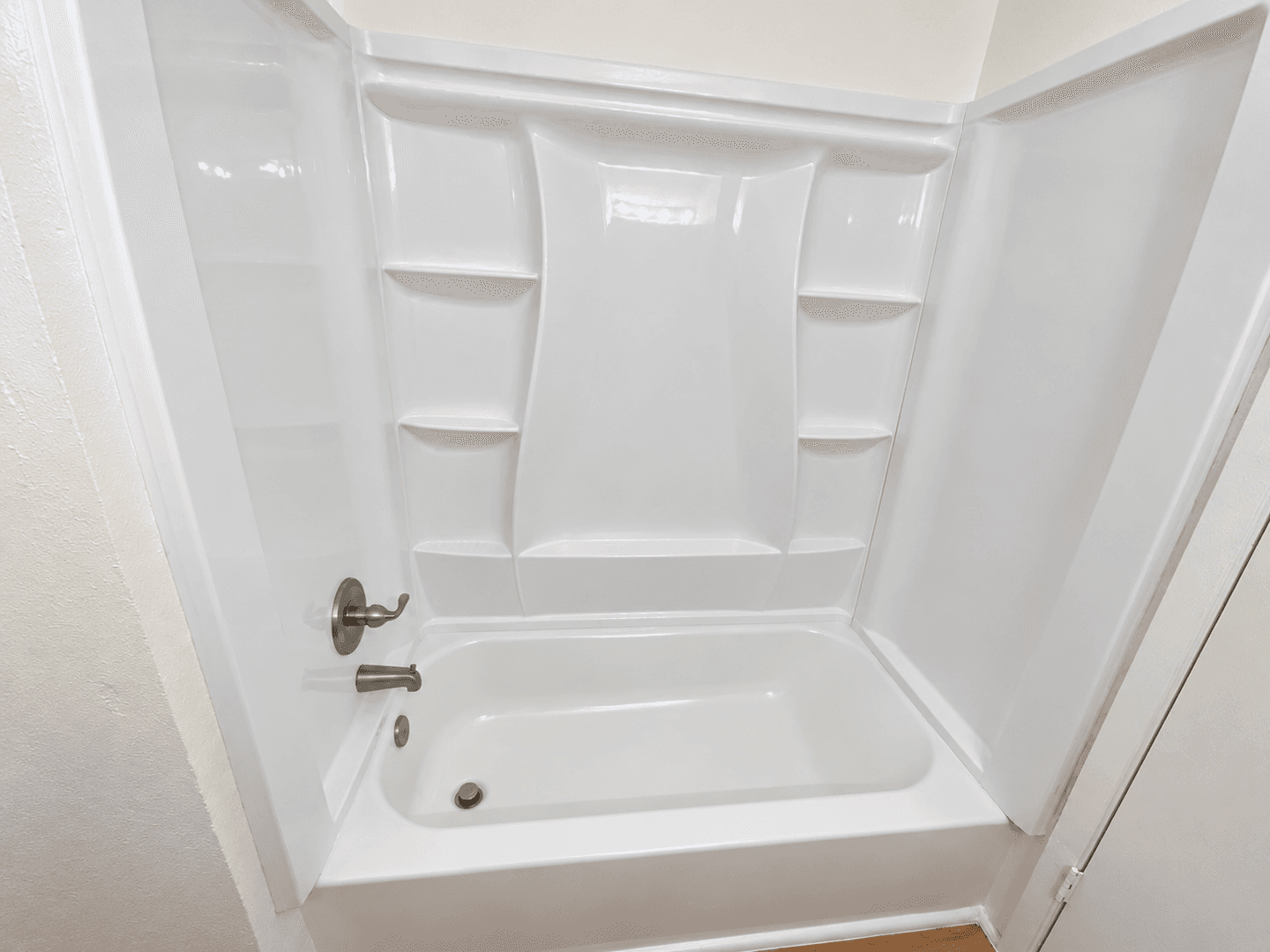 Lakewood Apartment: Zephyr Apartments