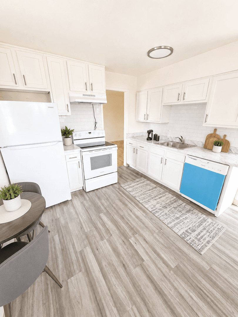 Denver Apartment: Arizona Apartments