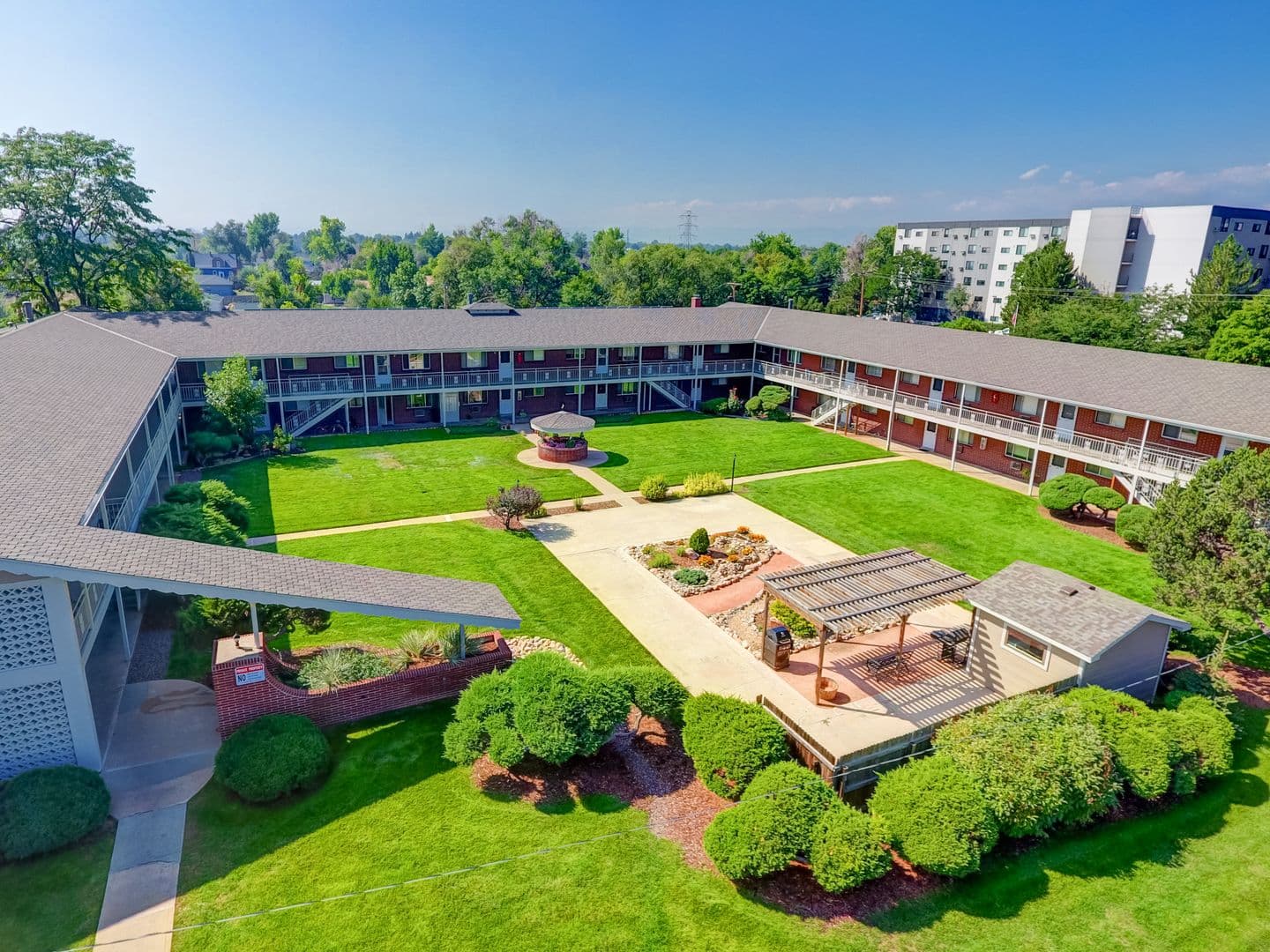 Lakewood Apartment: 375 S. Depew St.