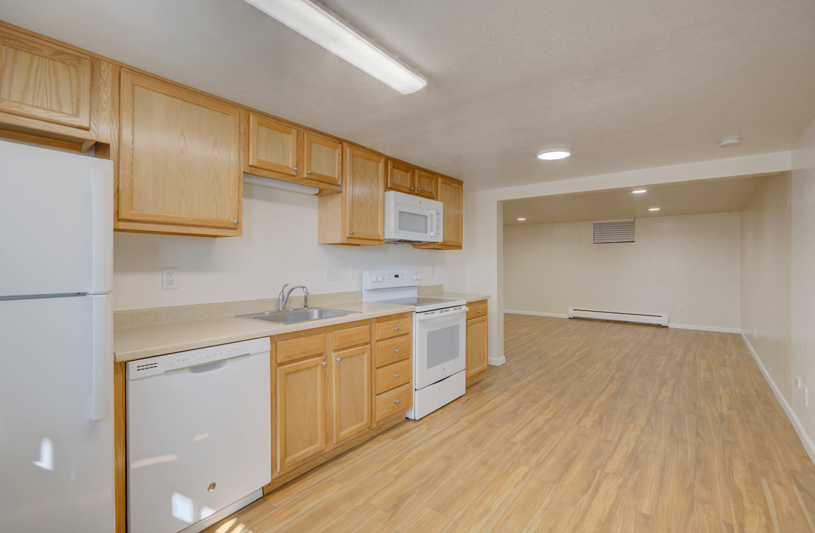 Lakewood Apartment: 375 S. Depew St.