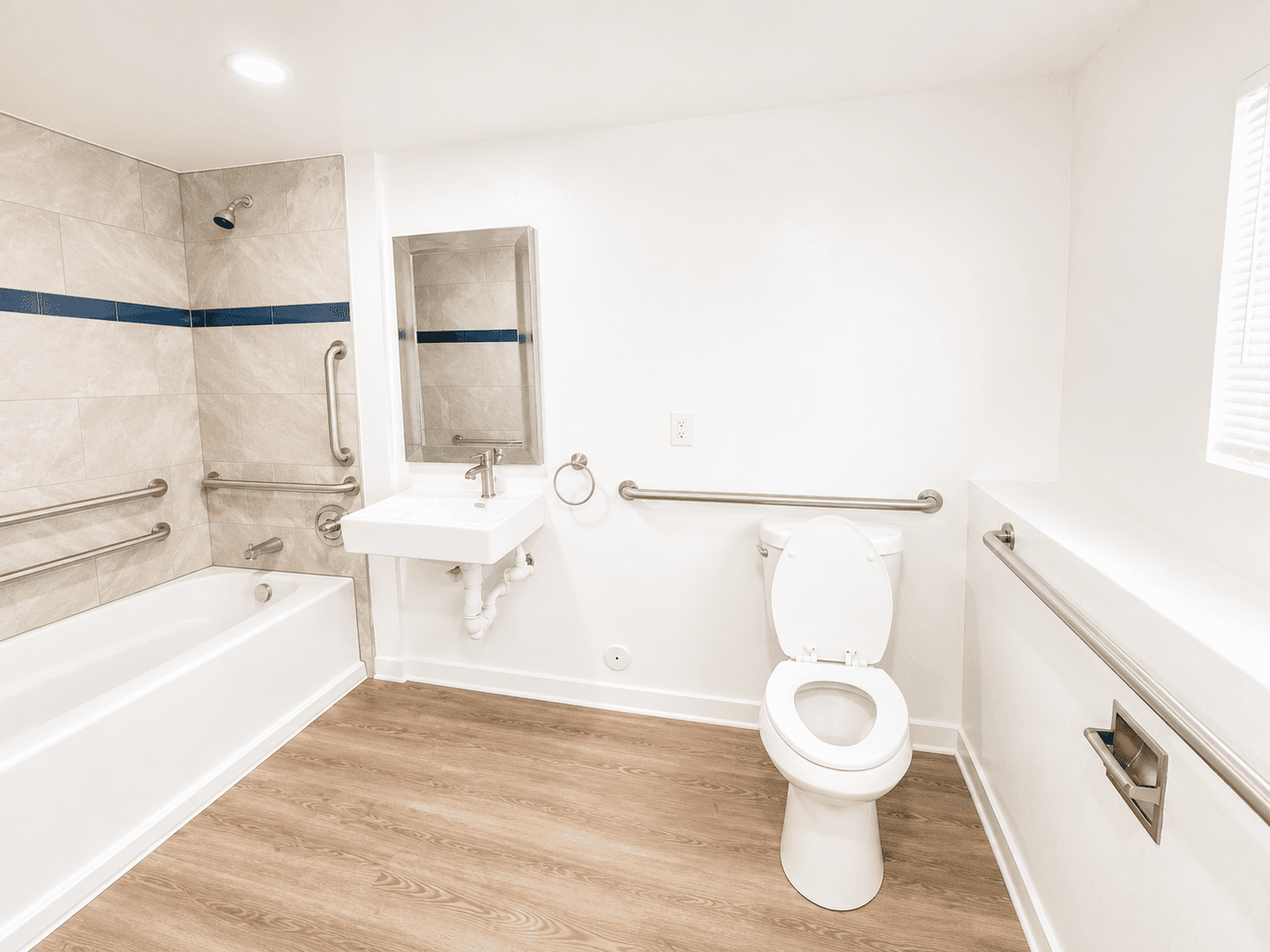 Lakewood Apartment: 1391 Carr St