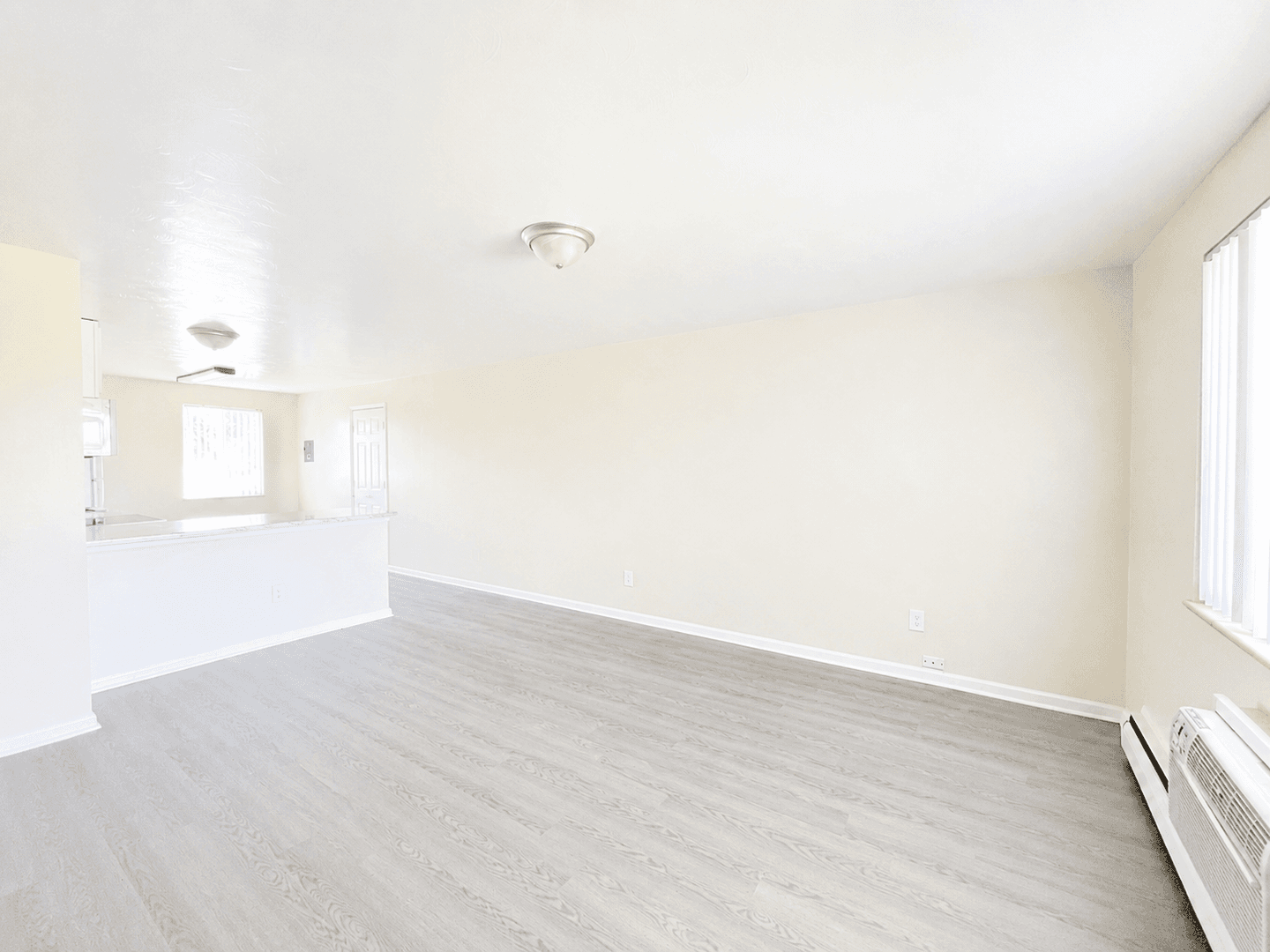 Lakewood Apartment: 375 S. Depew St.