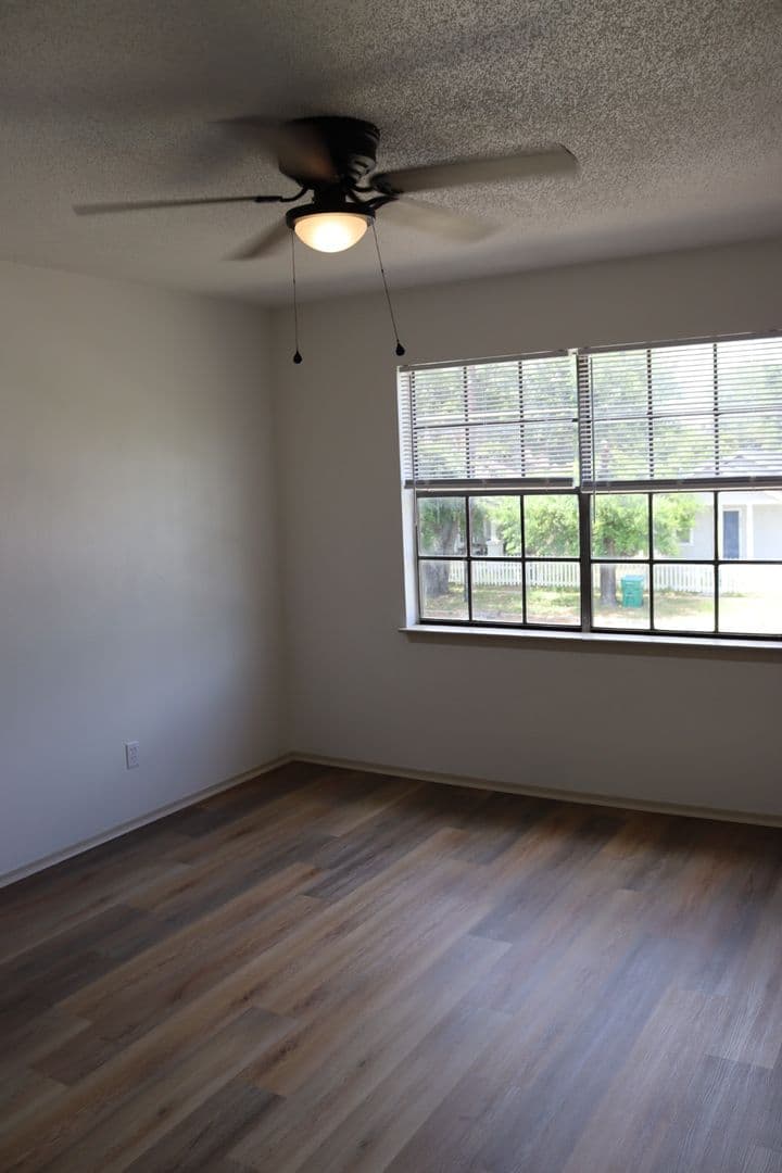 Gulfport Apartment: 3305 12th Street