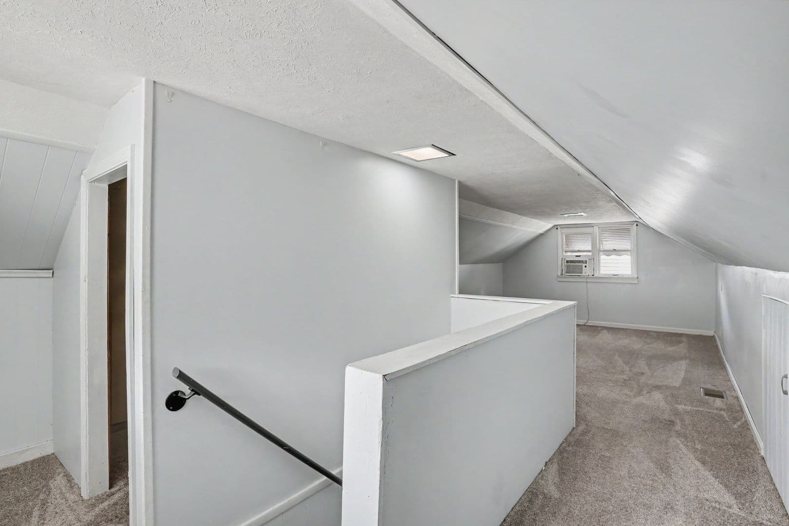 Louisville House: 521 Creel Ave