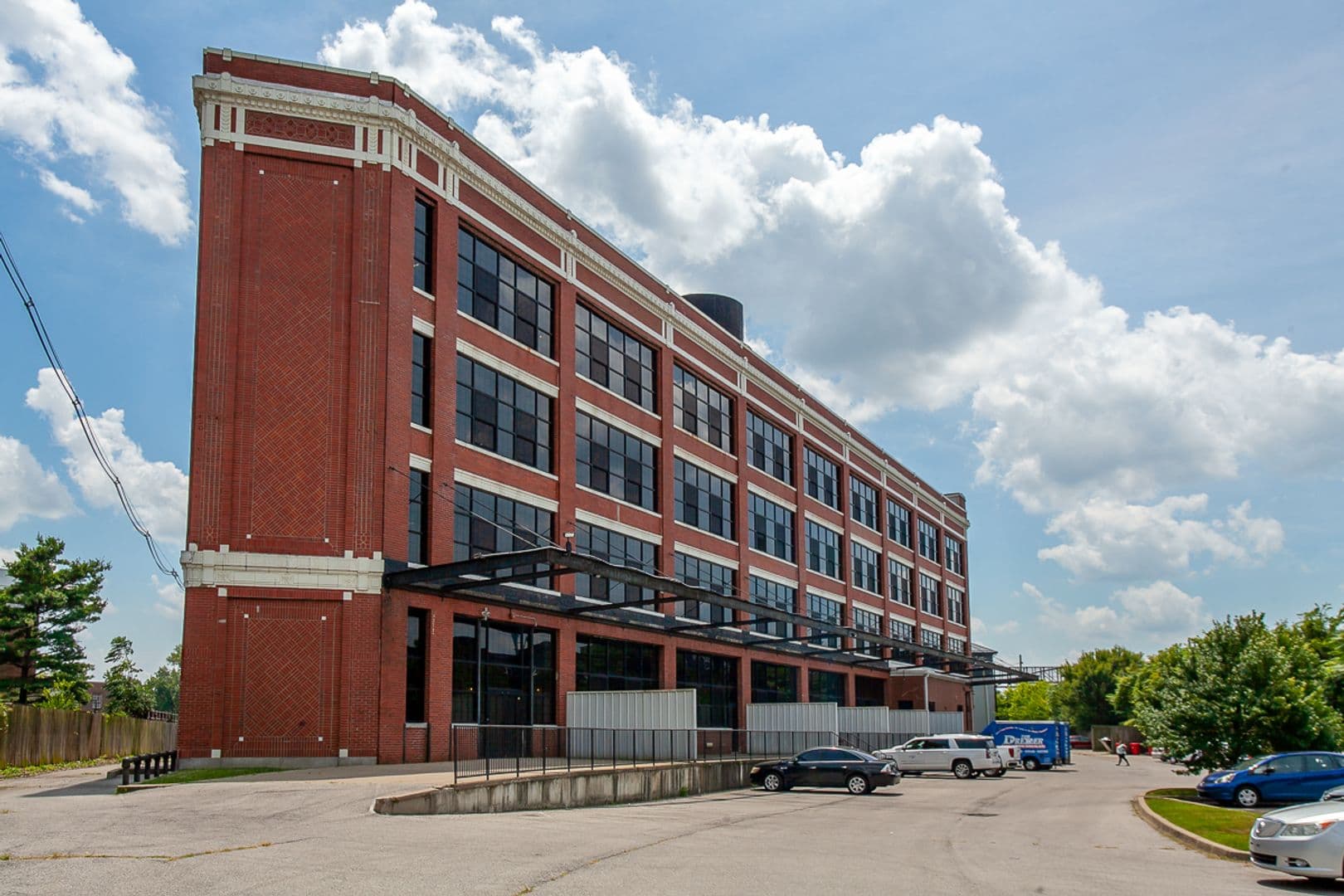 Louisville Apartment: 2520 S 3rd Street