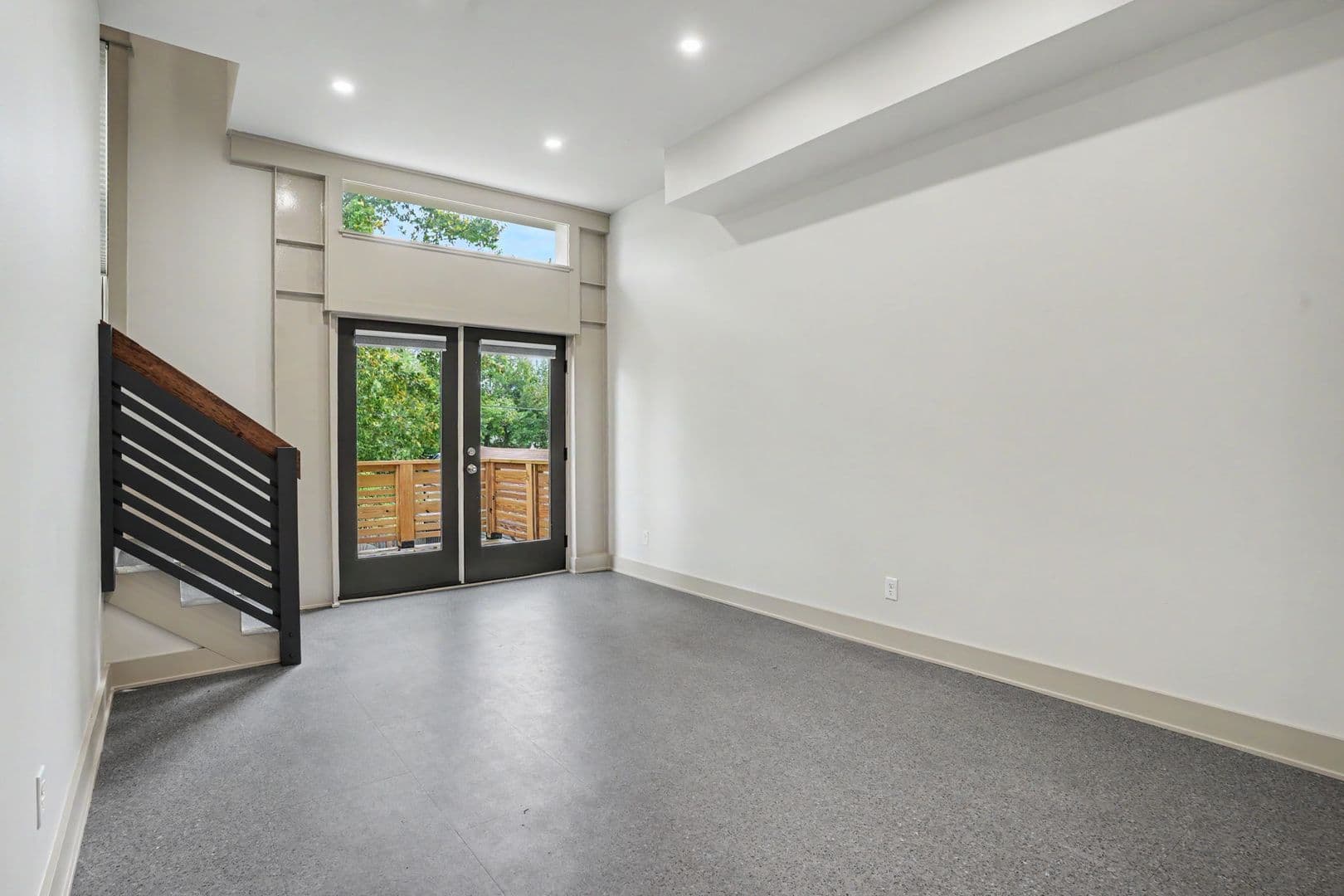 Louisville House: 1105 Logan St