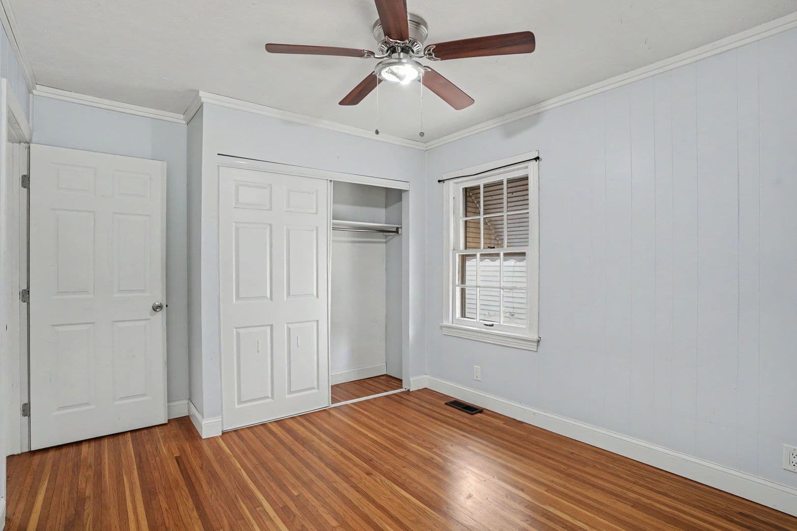 Louisville House: 521 Creel Ave