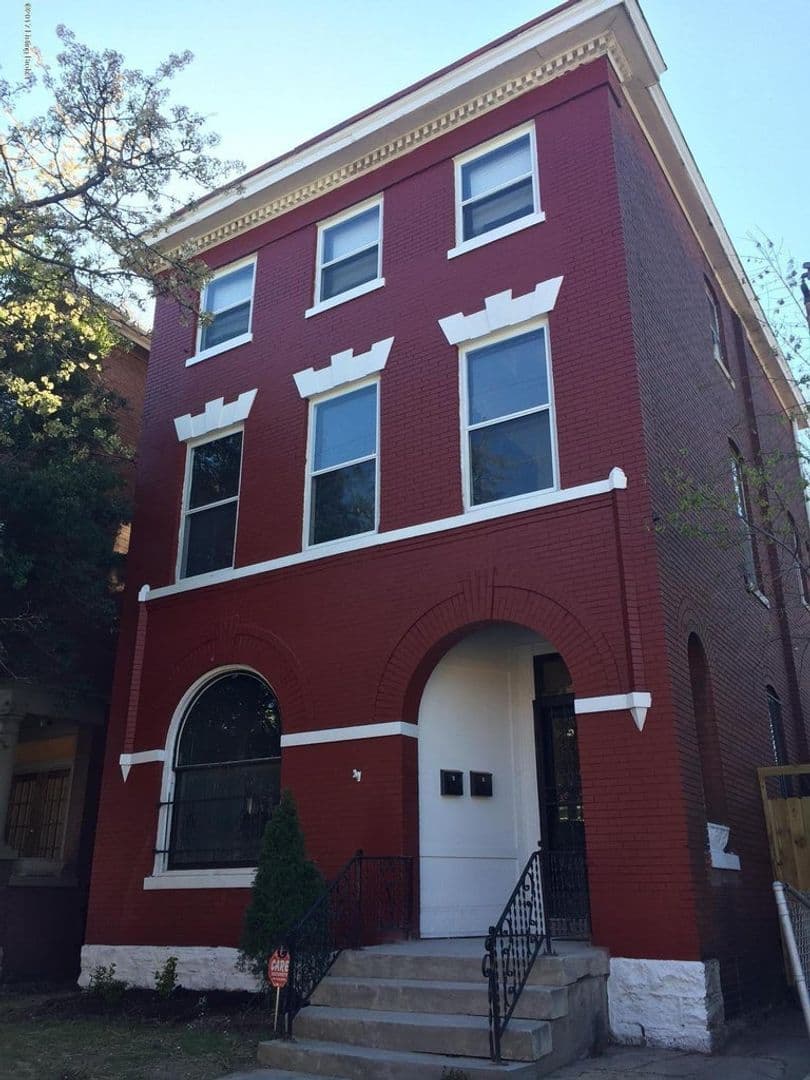 Louisville Apartment: 1108 S 1st Street