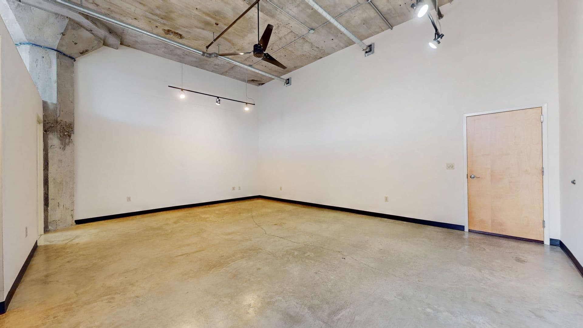 Louisville Apartment: 2520 S 3rd Street