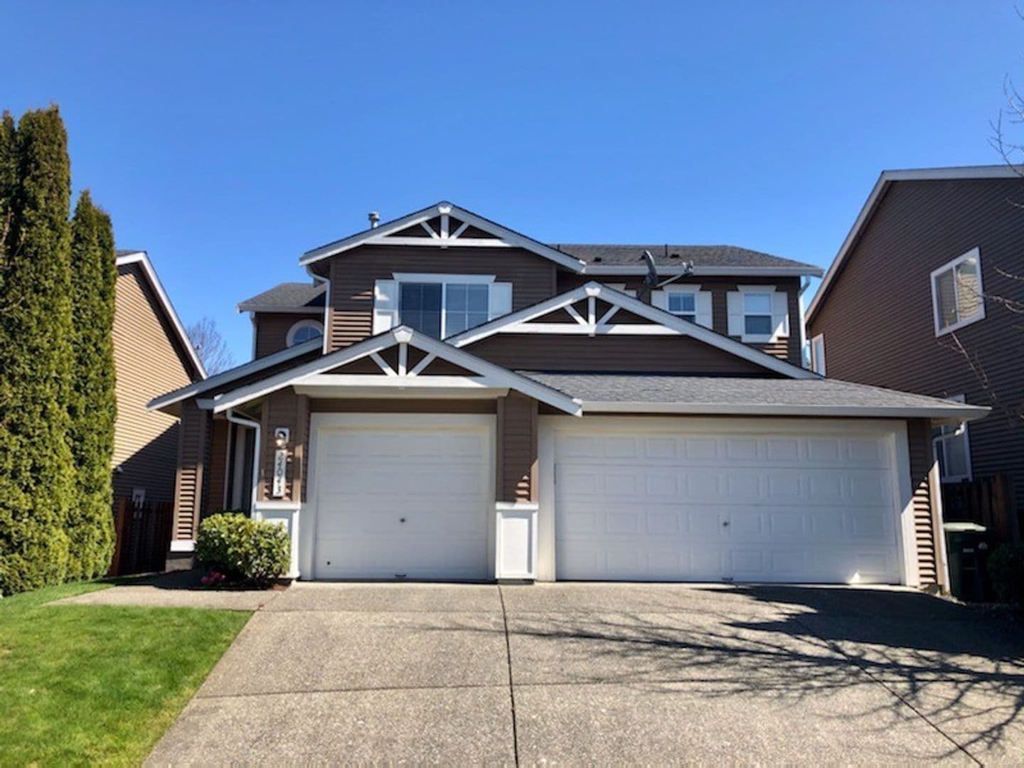 Sammamish House: 24043 Southeast 12th Place