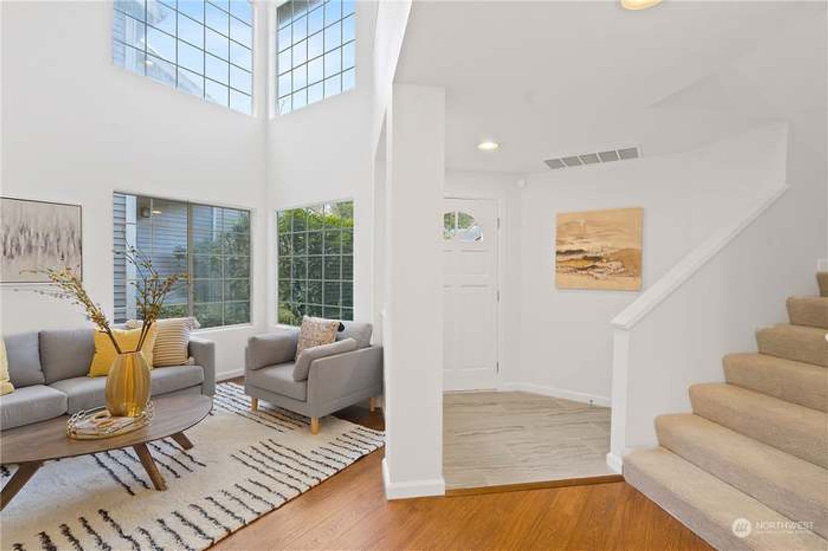 Bellevue House: 14781 NE 3rd St