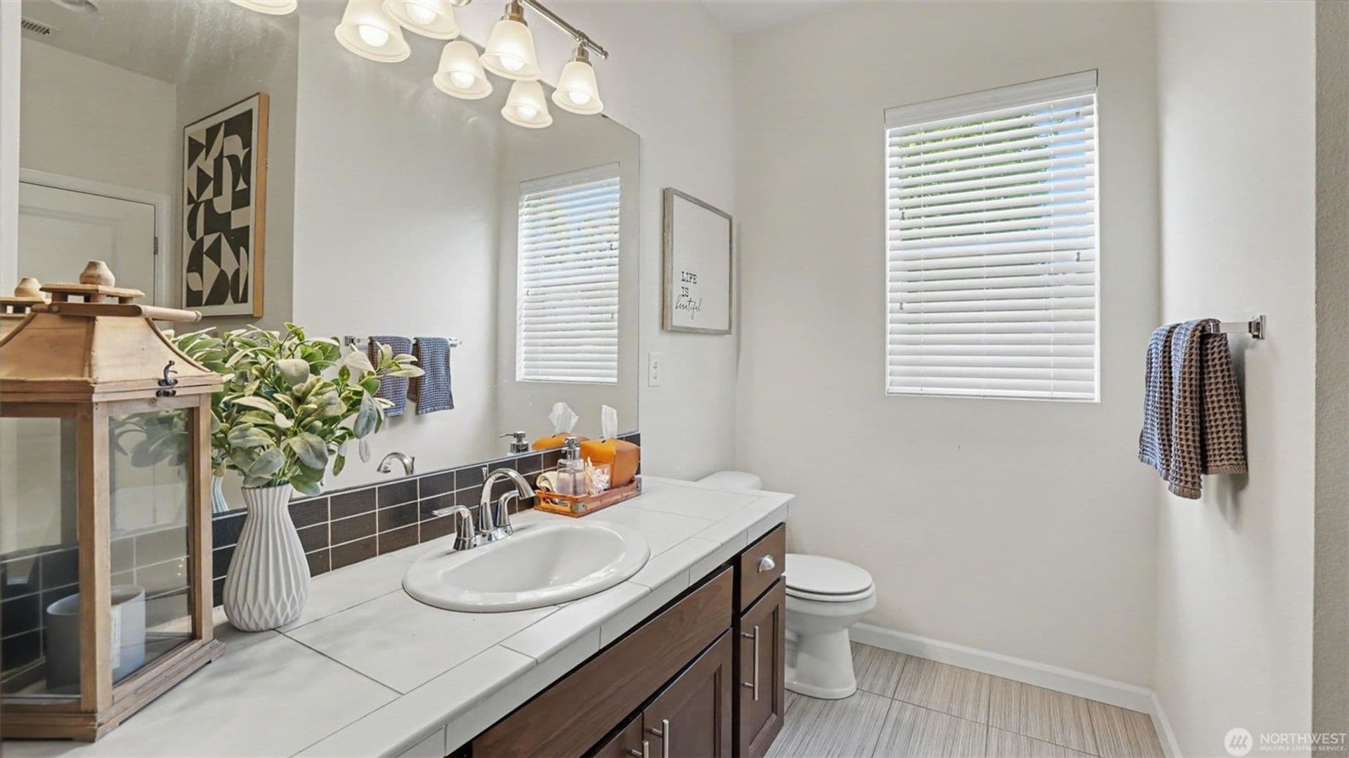Maple Valley House: 27442 209th CT SE