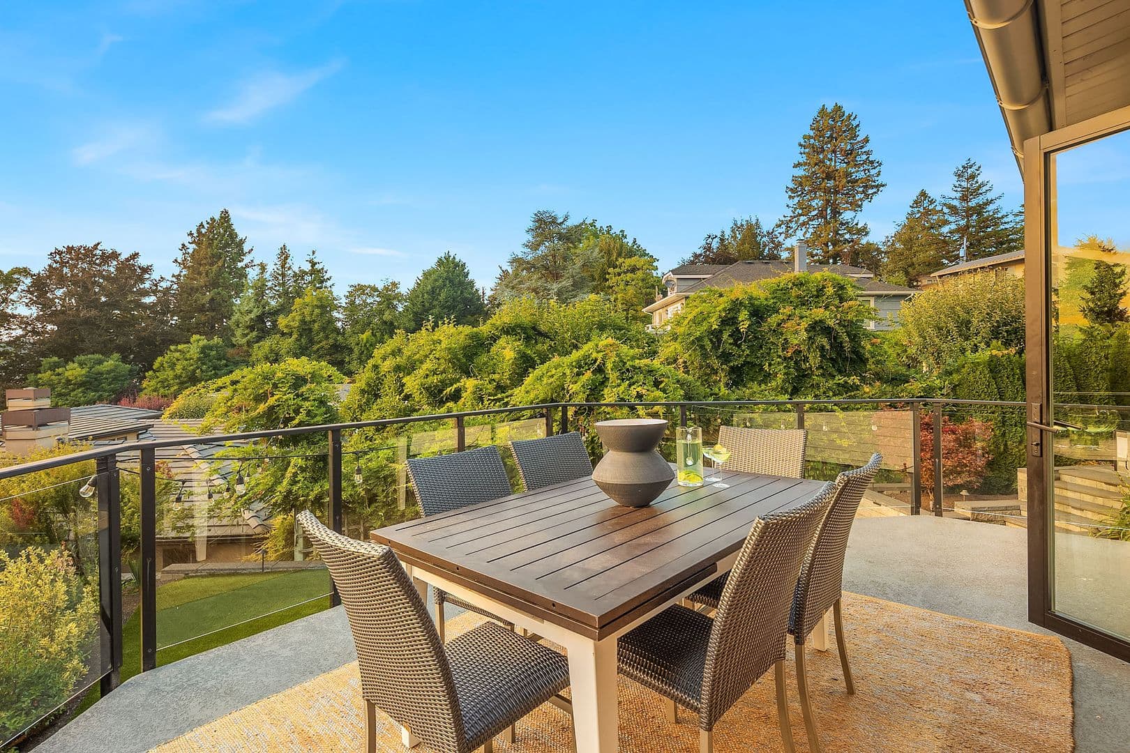 Kirkland House: 631 11th Avenue W