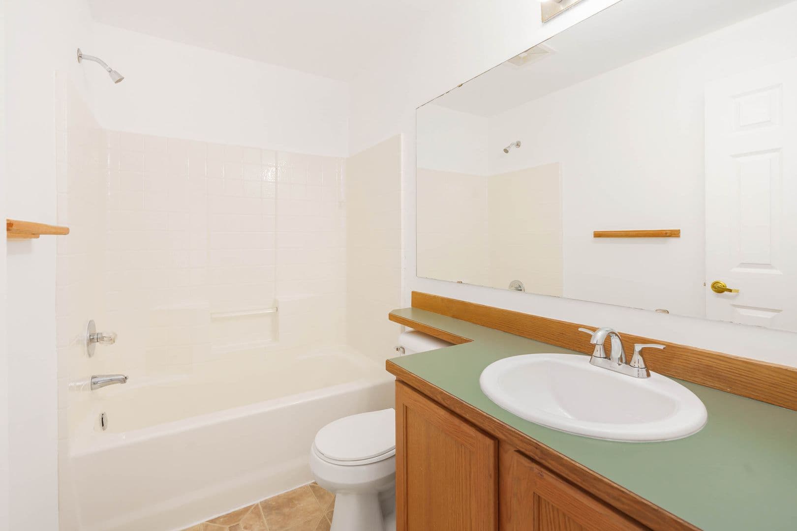 Monroe House: 13388 Prospector Ridge Road SE