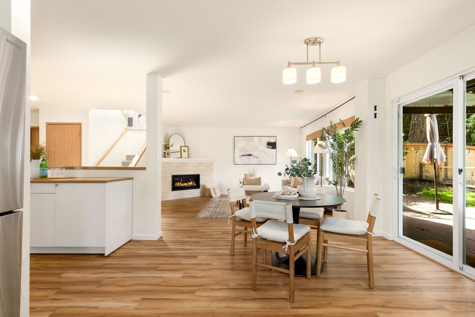 Bothell House: 17427 92nd Ave NE