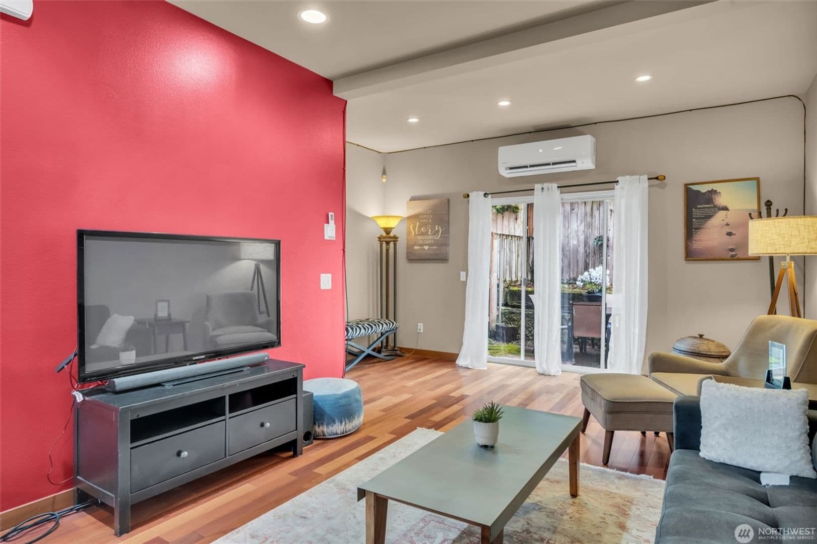 Seattle Townhome: 4838 S Chicago Street