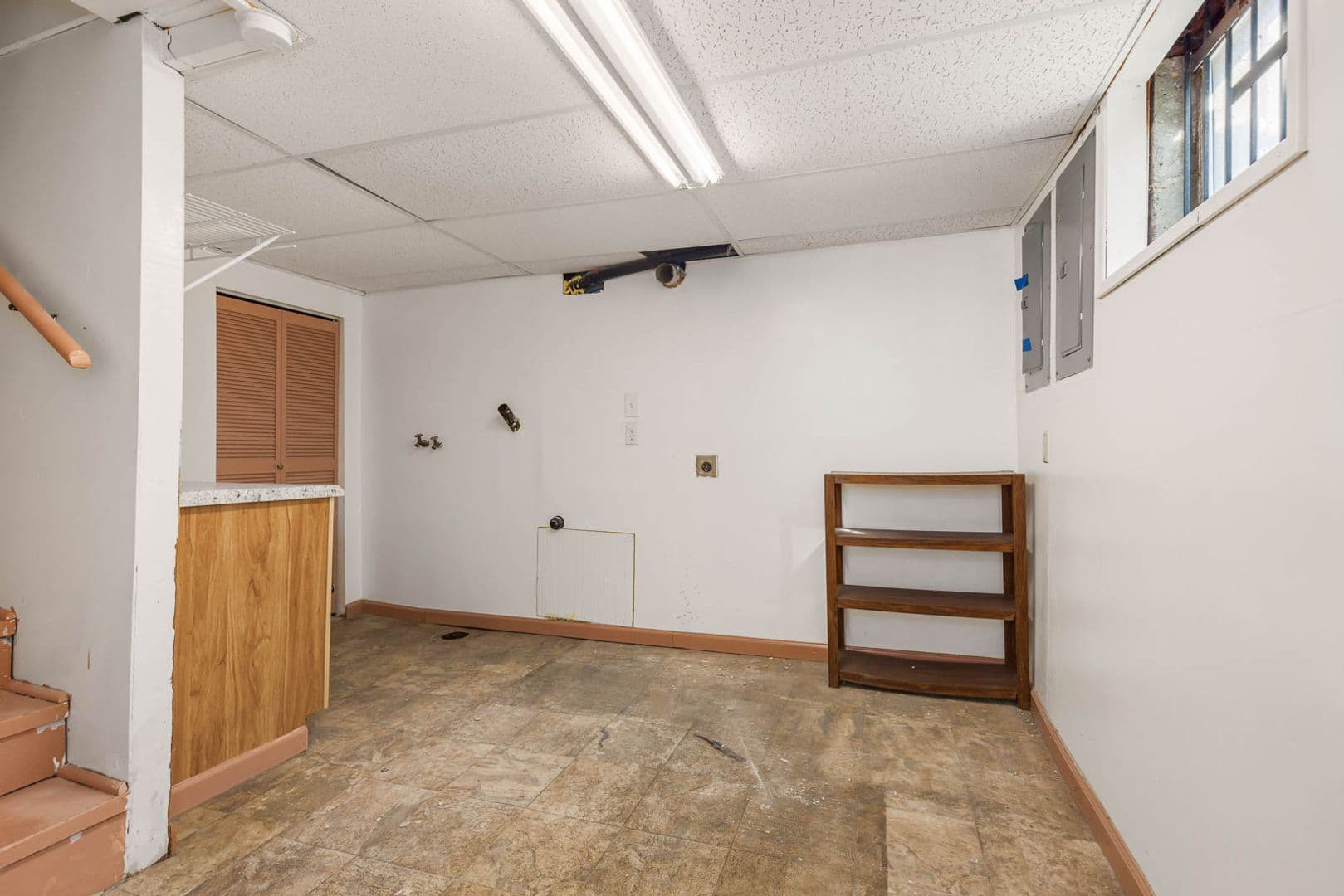 Seattle Apartment: 4610 S Holden St