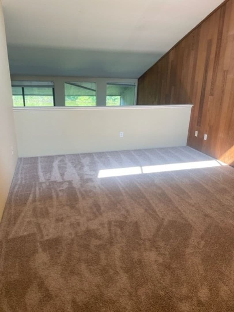 Redmond House: 13832 NE 66th Street
