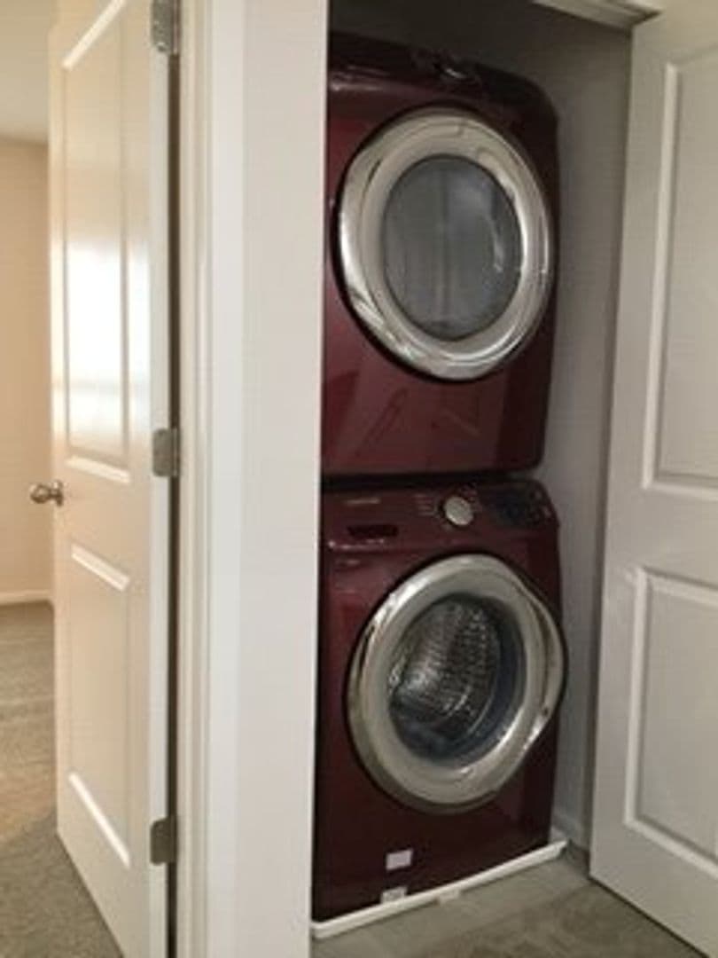 Everett Townhome: 11012 20th Dr SE