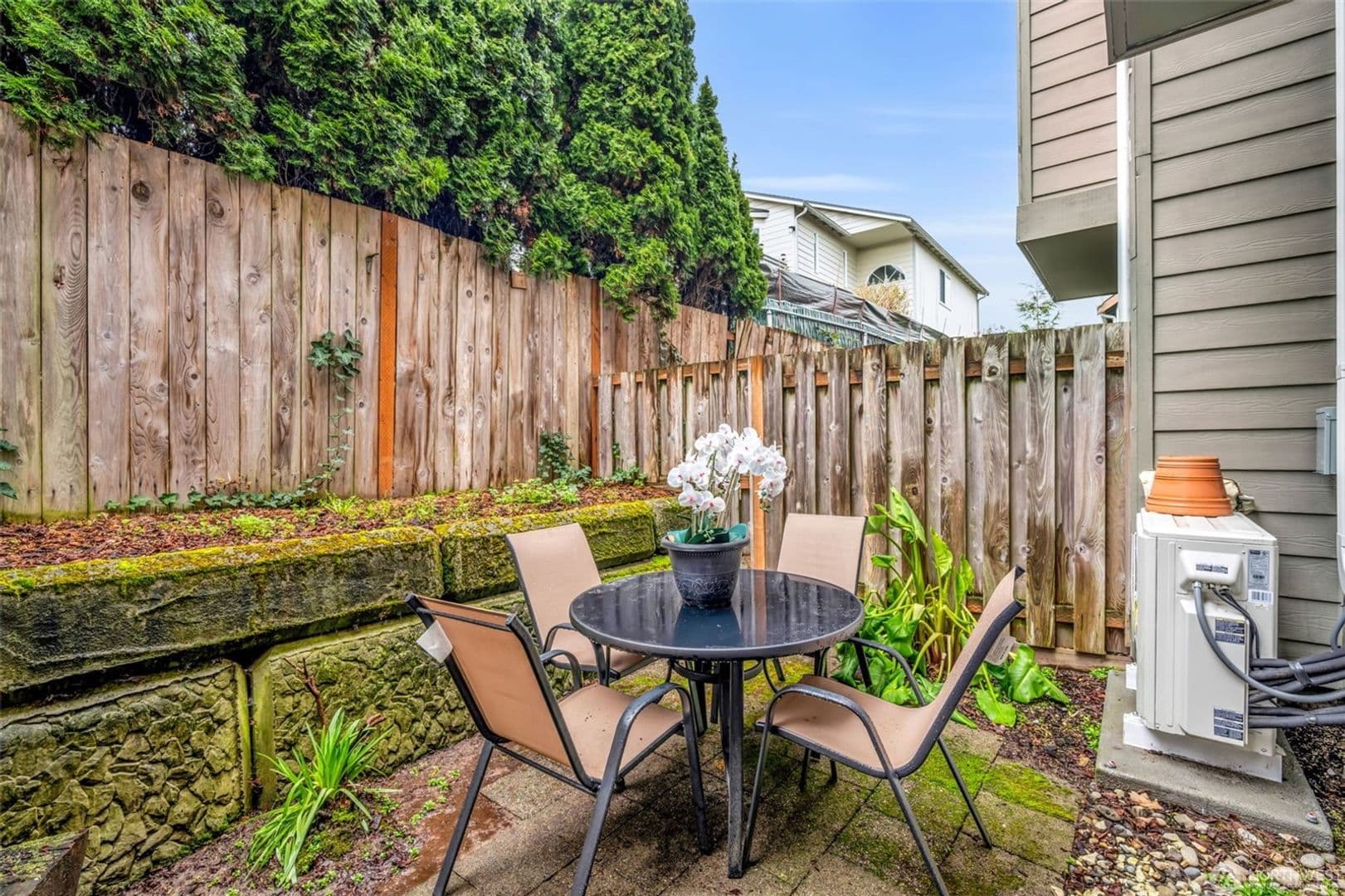 Seattle Townhome: 4838 S Chicago Street
