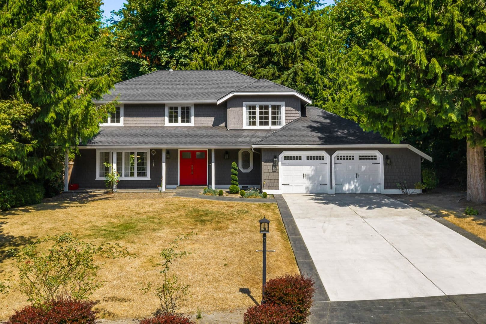 Sammamish House: 3840 206th Pl NE