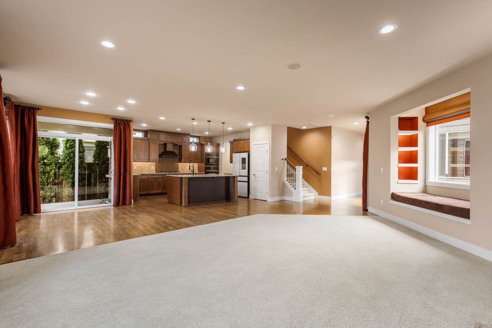 Snoqualmie House: 34229 SE Elm ST
