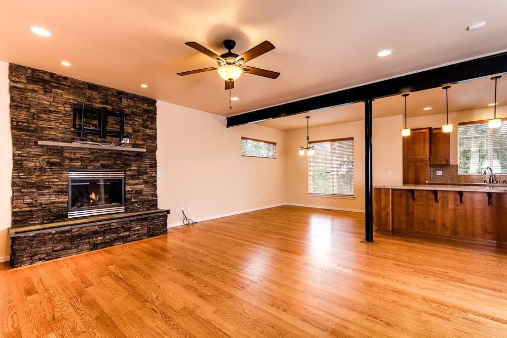 Sammamish House: 1280 211th Ave NE