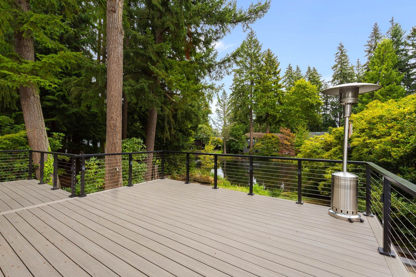 Kirkland House: 11402 NE 103rd St